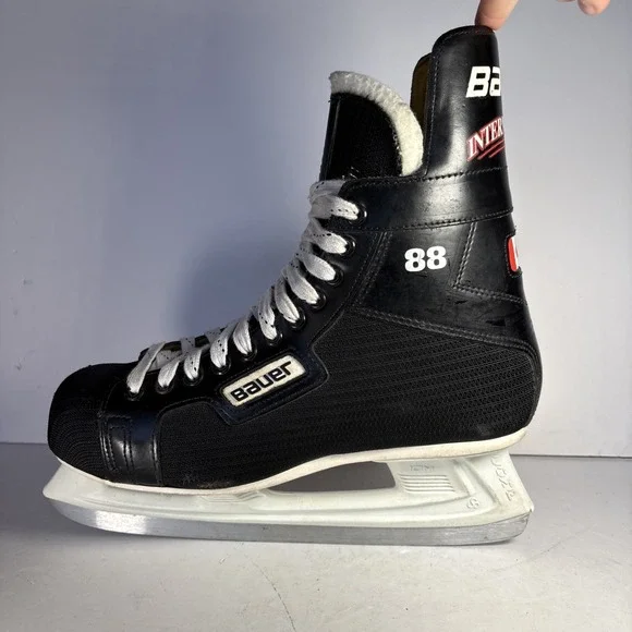 Size 11 D Bauer International 88 Canstar Ice Hockey Skates - Picture 6 of 9